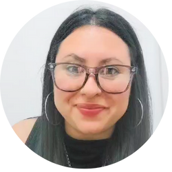 Nelly cortes dueña de academia IAP 